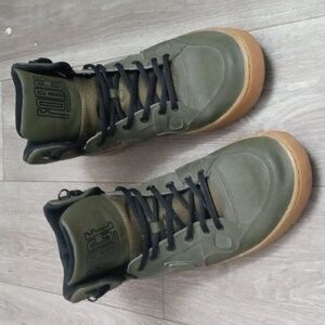Nike Olive 🪖 Army Force